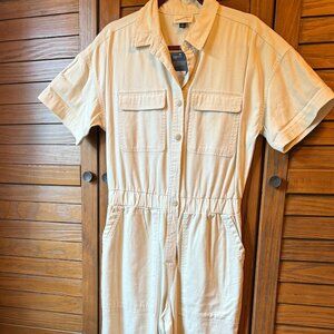 Universal Threads Cream Jumpsuit- Size 8 NWT